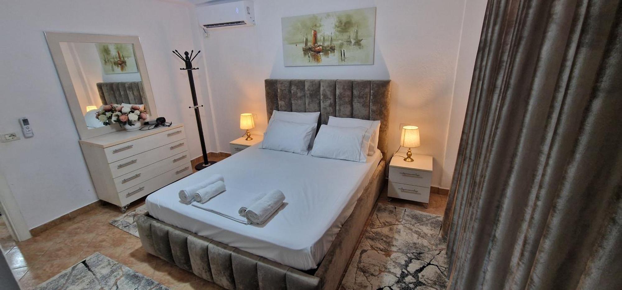 Daily Rent Apartment City Center Elbasan 6 ภายนอก รูปภาพ